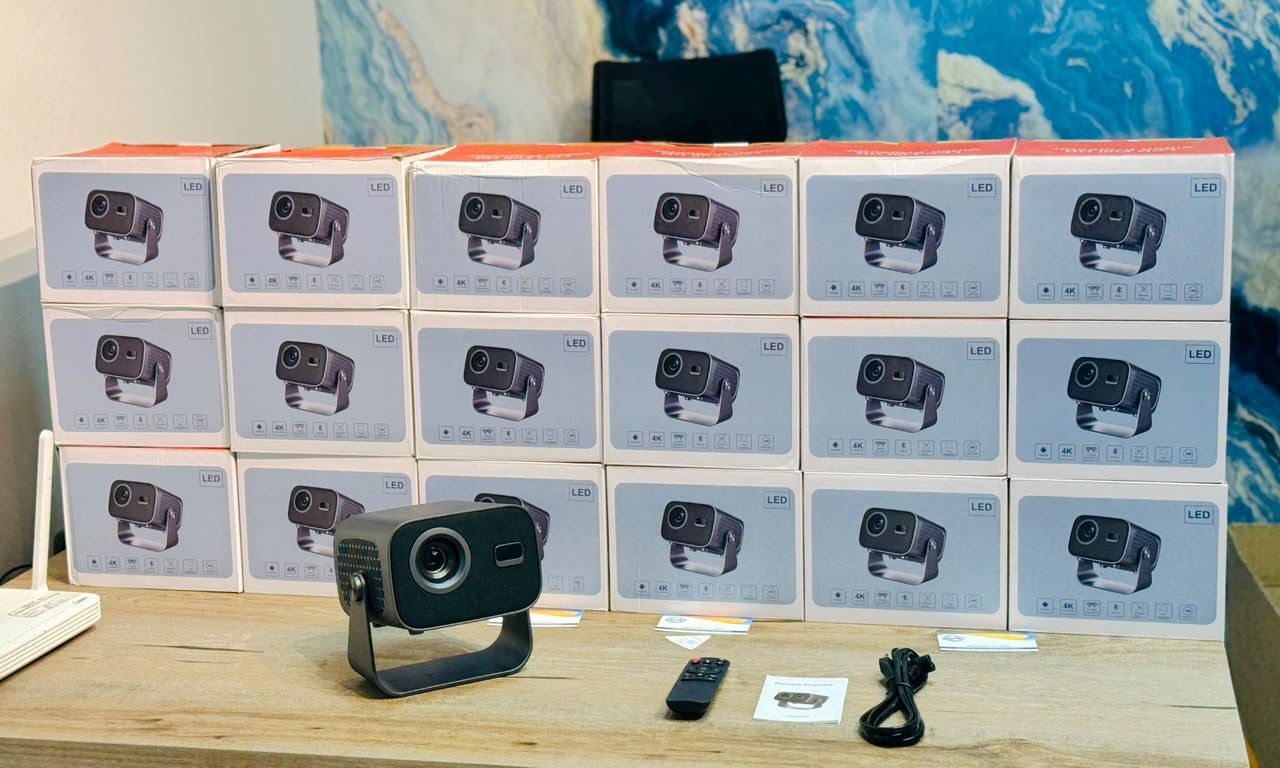A10 Pro Android 14 Smart Projector – 1080P, 4K Decoding, Auto Focus & Obstacle Avoidance